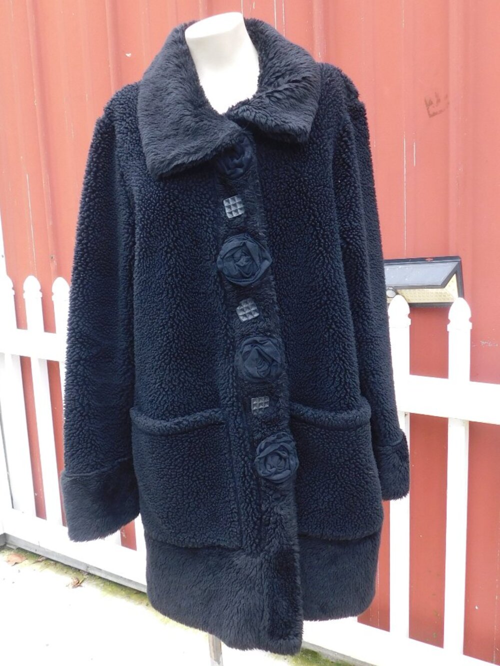 Vintage Lee Anderson USA Made Plush Button-Down Black Coat sz M